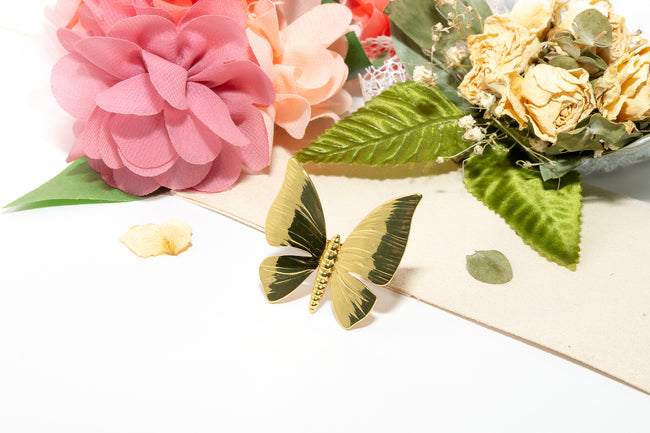 Le Grand Papillon Ring