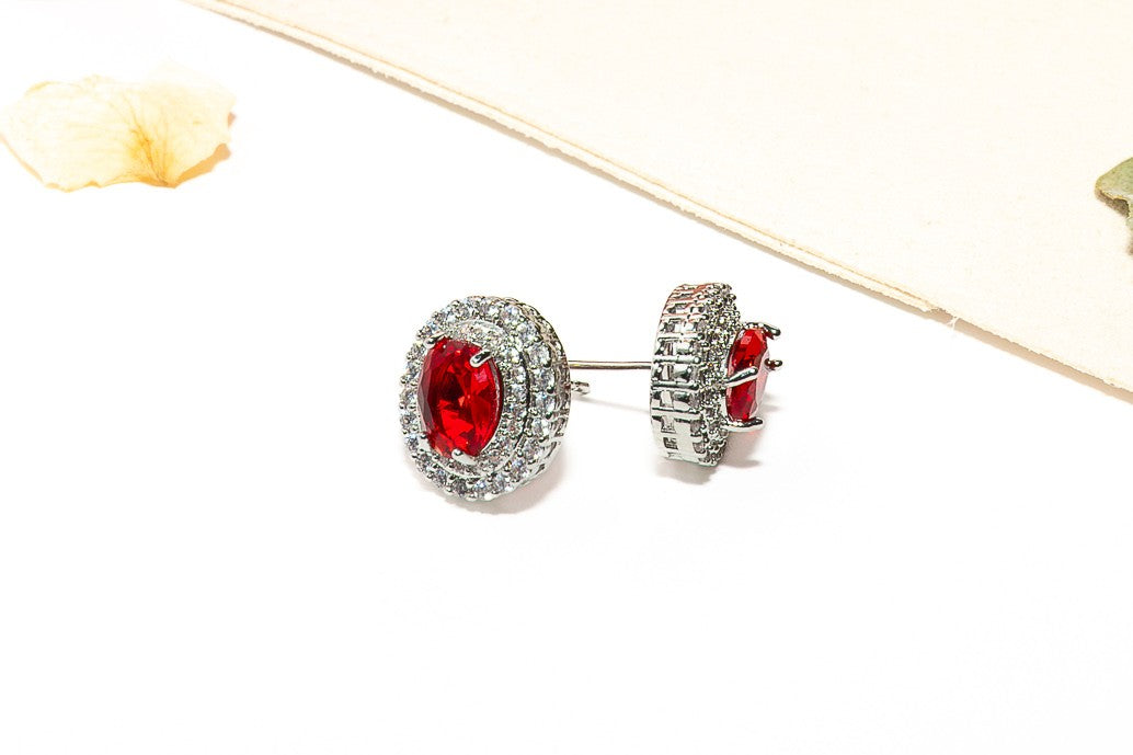 The Scarlet Set