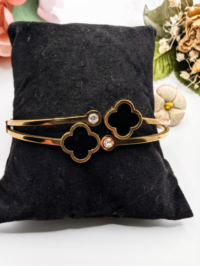 Midnight Clover Bangle