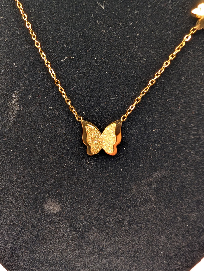 Deux Papillons Necklace
