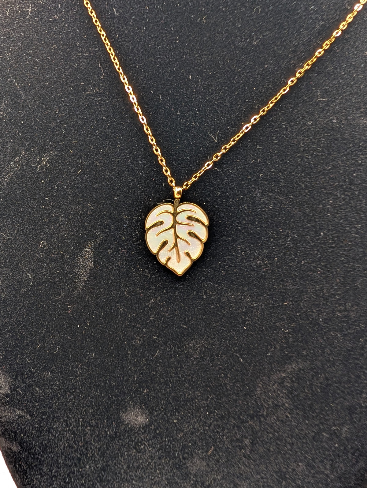 Leaf Necklace